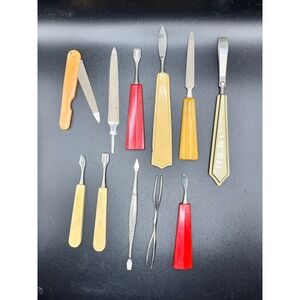 Retro Beauty Lot Vintage Manicure & Pedicure Tools Assorted Handles 11-Pc